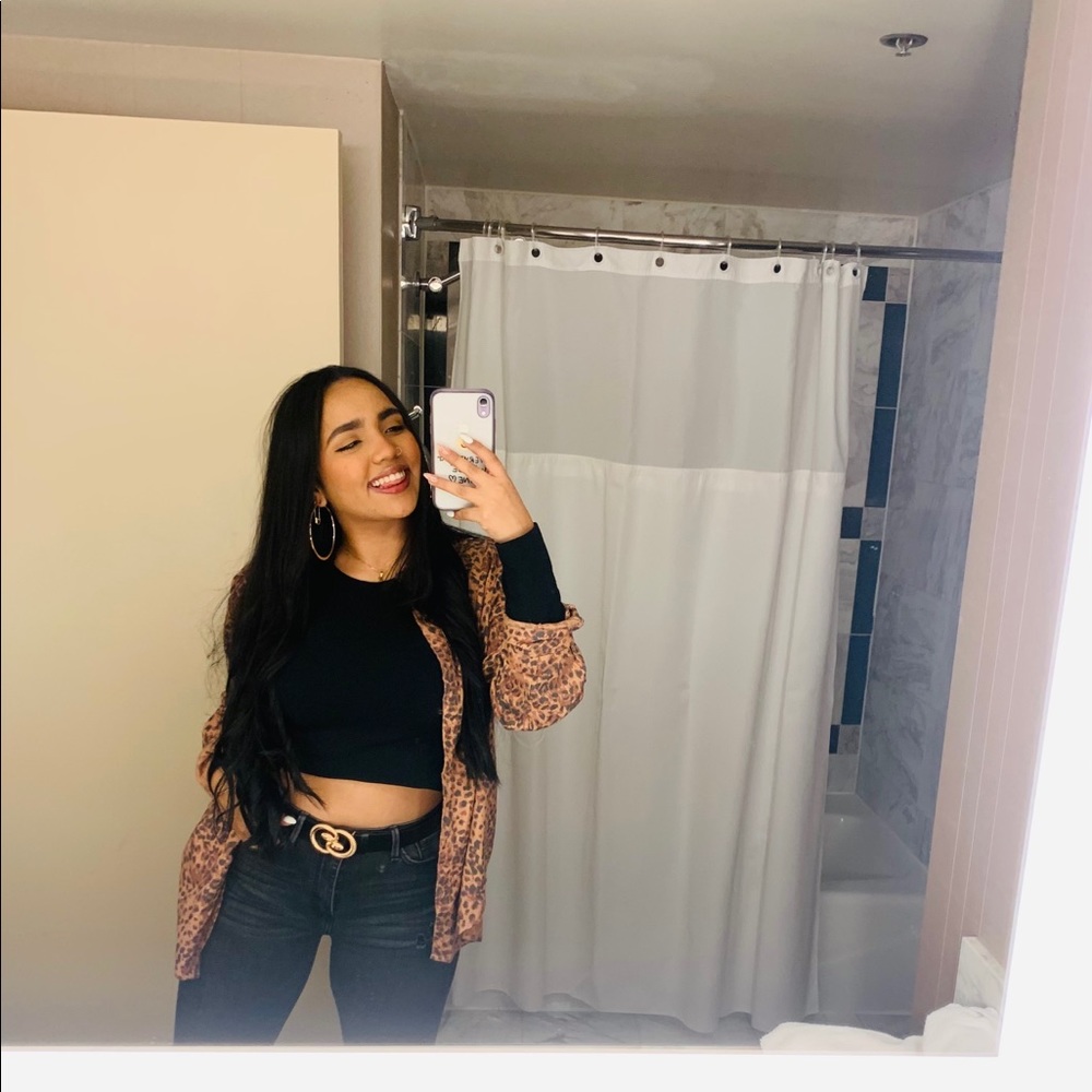 Meet your Posher, Gabriela